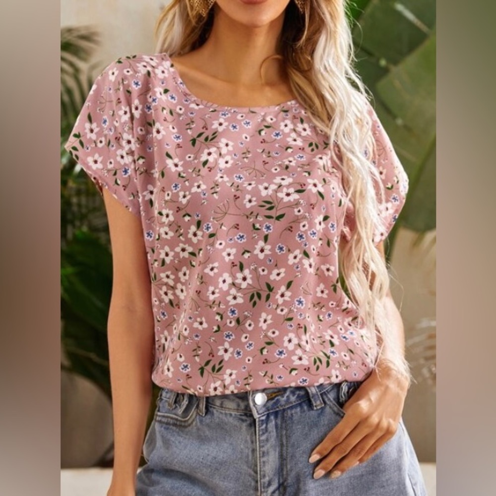 NWT Large Women’s Top